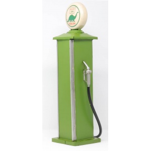 Pompe à essence Verte